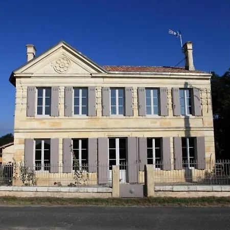 Bed & Breakfast Chateau La Tour Blanche Saint-Christoly-Medoc