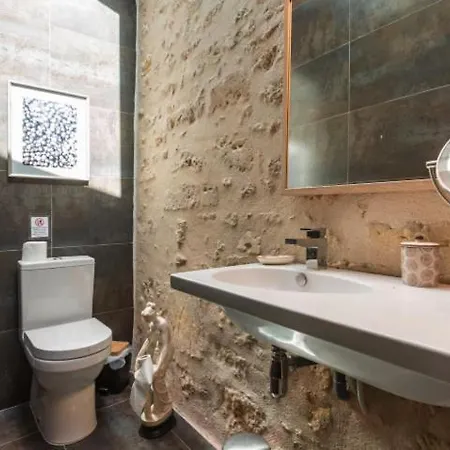 Bed & Breakfast Chateau La Tour Blanche *