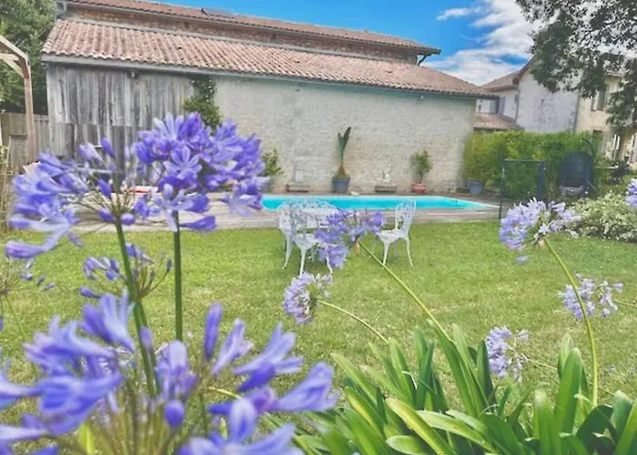 Chateau La Tour Blanche B&B 4*